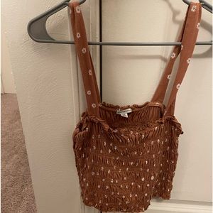 Women’s Aeropostale cropped tank size medium